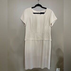 Jessica Howard Cream Midi Dress with Floral Embroidery